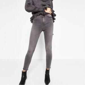 2/$30 ZARA Trafaluc Denimwear Skinny Jeans 6 Rinsed Gray High Rise Cropped #5365